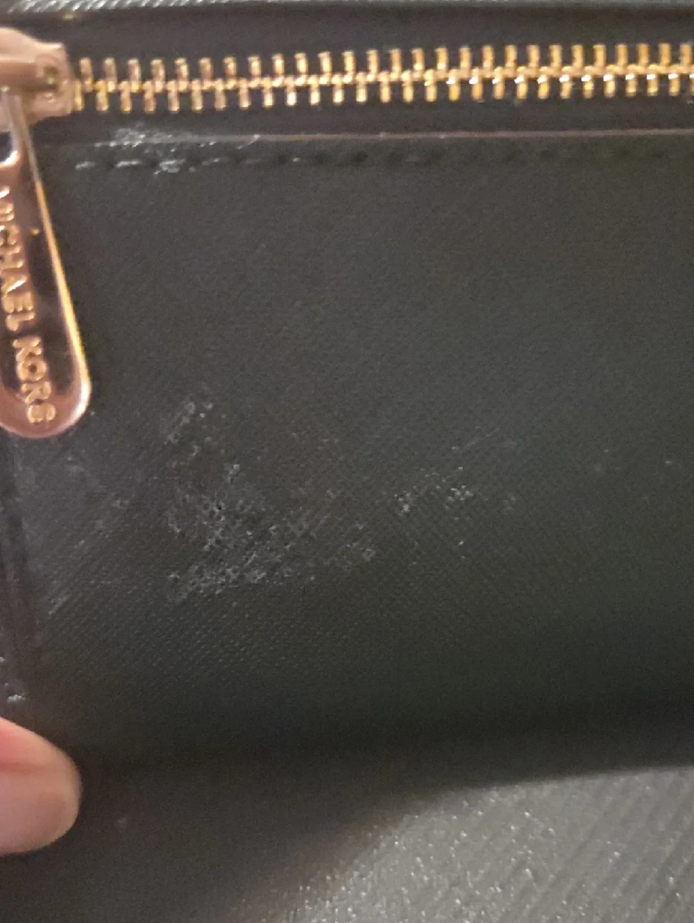 Michael Kors Forest Green Saffiano Leather Clutch Wallet with Gold Logo - Picture 7 of 12